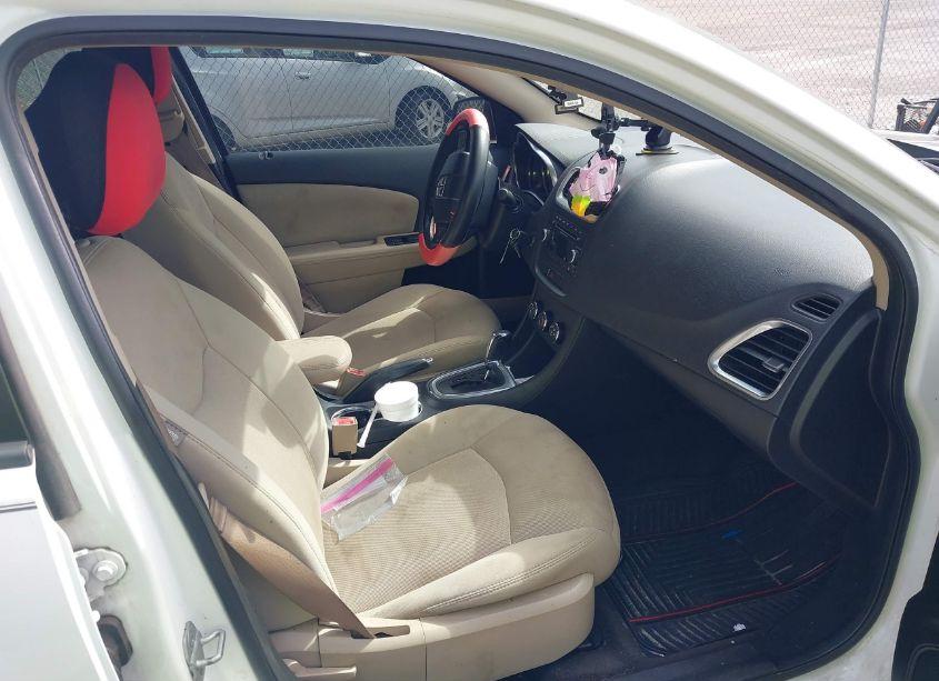 Photo 5 of 2013 Dodge Avenger SE (VIN 1C3CDZAG1DN521310)