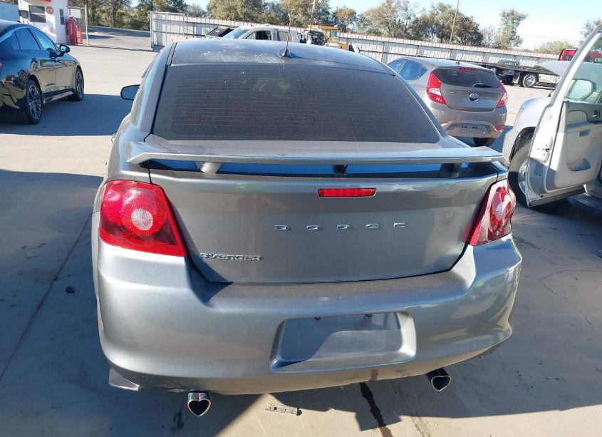 Photo 16 of 2013 Dodge Avenger SE V6 (VIN 1C3CDZAG2DN552498)