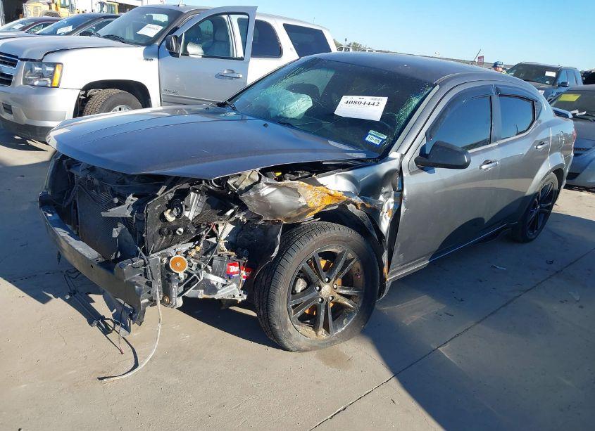 Photo 2 of 2013 Dodge Avenger SE V6 (VIN 1C3CDZAG2DN552498)