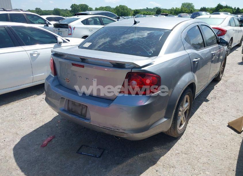 Photo 4 of 2013 Dodge Avenger SE V6 (VIN 1C3CDZAG2DN664444)