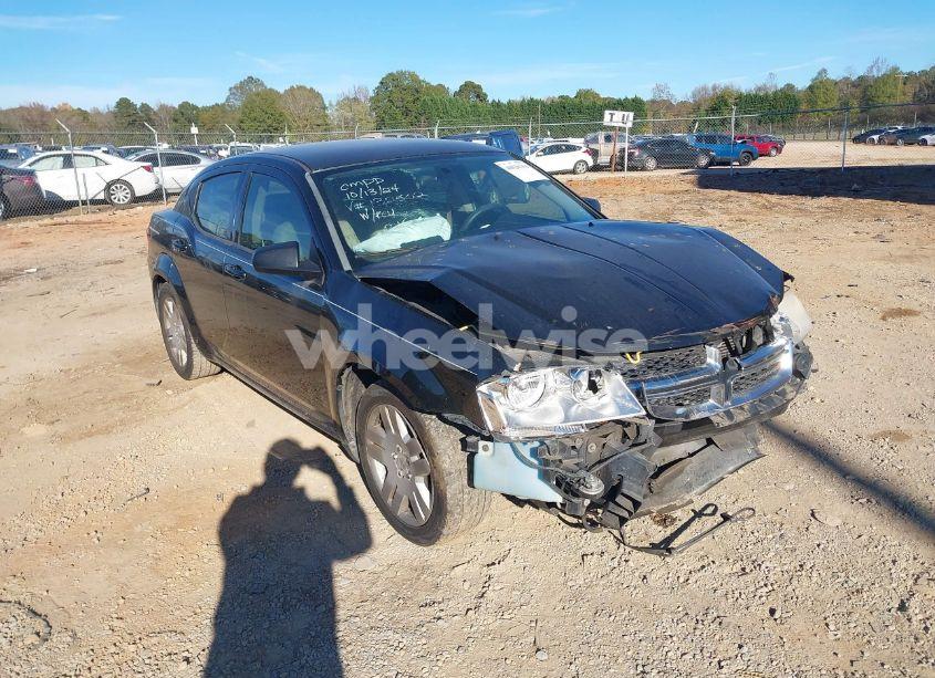 2014 Dodge Avenger SE (VIN 1C3CDZAG2EN132502) main photo