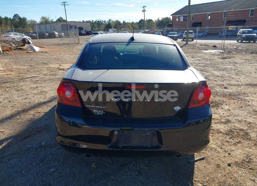 Photo 16 of 2014 Dodge Avenger SE (VIN 1C3CDZAG2EN132502)
