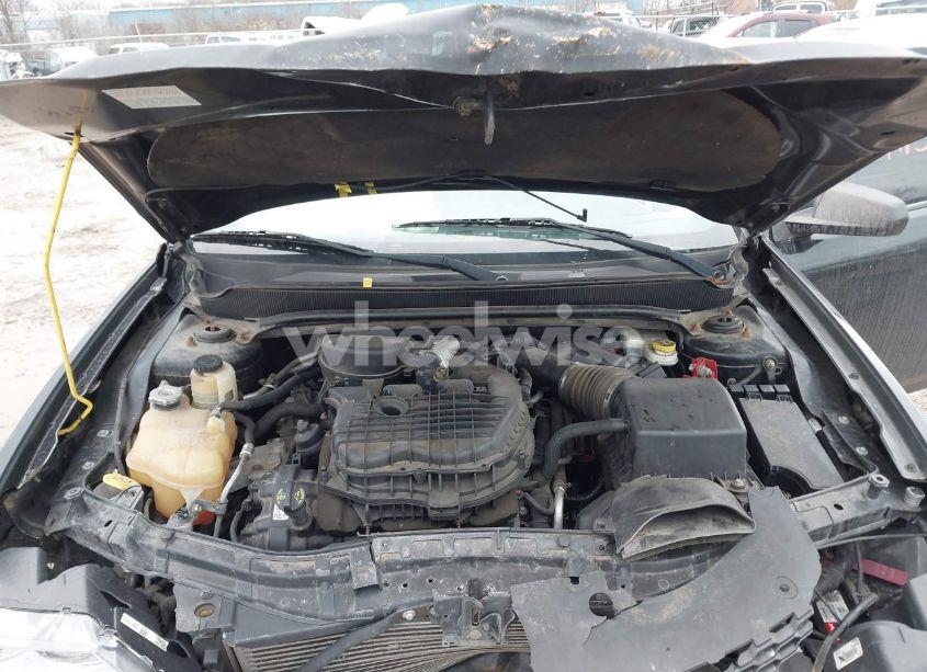 Photo 10 of 2013 Dodge Avenger SE V6 (VIN 1C3CDZAG3DN747882)