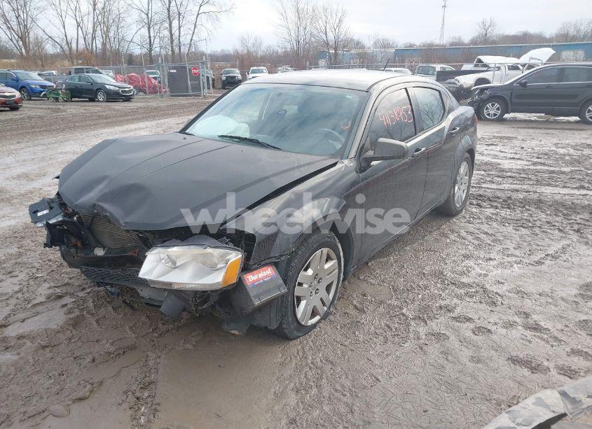 Photo 2 of 2013 Dodge Avenger SE V6 (VIN 1C3CDZAG3DN747882)