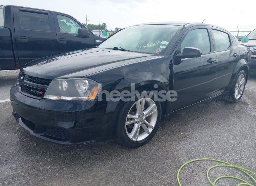 Photo 2 of 2013 Dodge Avenger SE V6 (VIN 1C3CDZAG3DN756033)