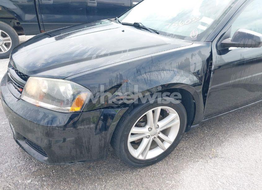 Photo 6 of 2013 Dodge Avenger SE V6 (VIN 1C3CDZAG3DN756033)