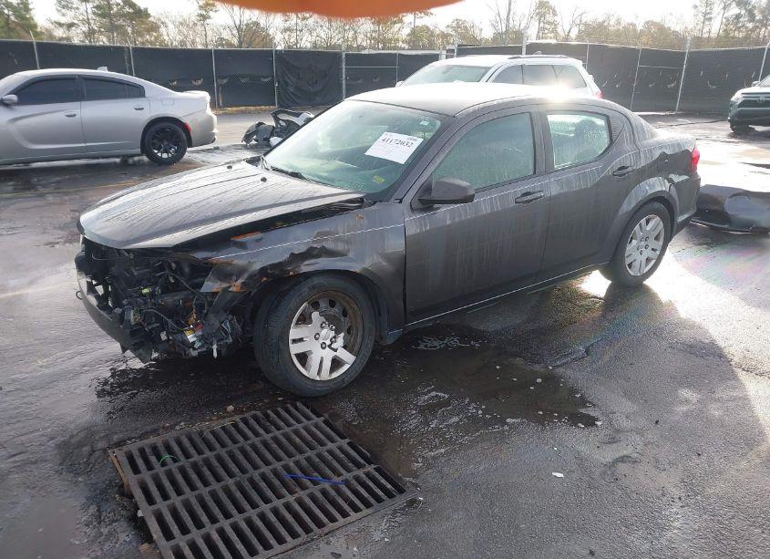 Photo 2 of 2014 Dodge Avenger SE (VIN 1C3CDZAG3EN219549)