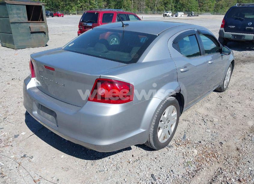 Photo 4 of 2013 Dodge Avenger SE V6 (VIN 1C3CDZAG5DN771603)