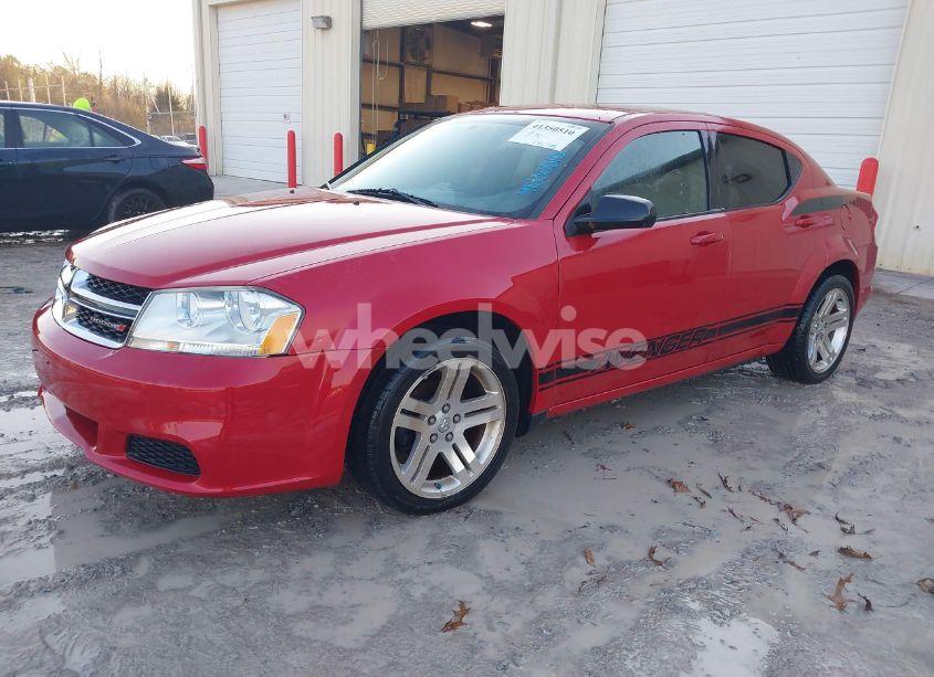 Photo 2 of 2014 Dodge Avenger SE (VIN 1C3CDZAG5EN218242)