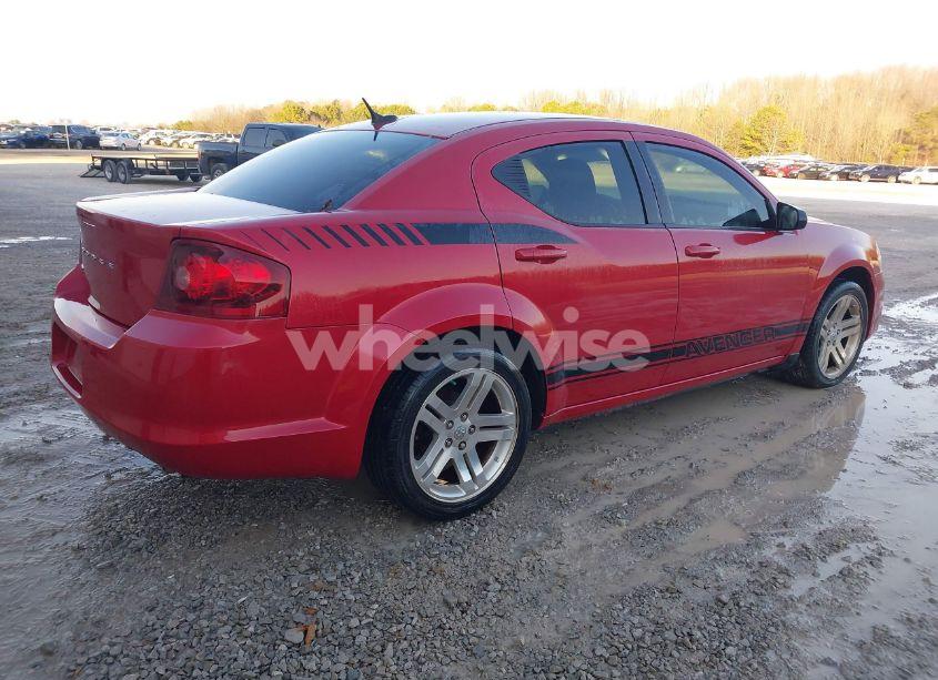 Photo 4 of 2014 Dodge Avenger SE (VIN 1C3CDZAG5EN218242)