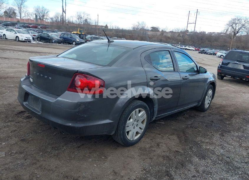 Photo 4 of 2014 Dodge Avenger SE (VIN 1C3CDZAG5EN218984)