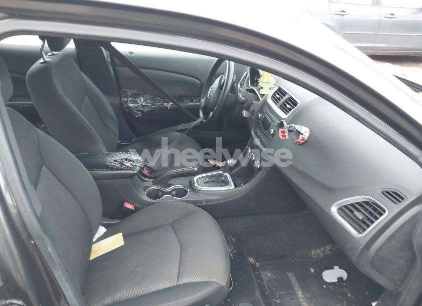 Photo 5 of 2014 Dodge Avenger SE (VIN 1C3CDZAG5EN218984)