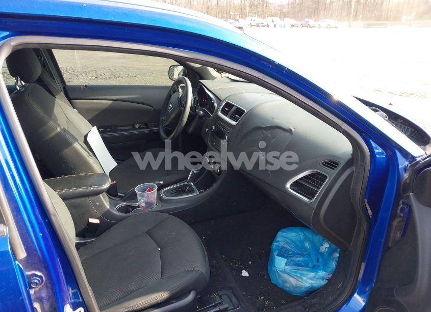 Photo 5 of 2013 Dodge Avenger SE V6 (VIN 1C3CDZAG6DN581101)