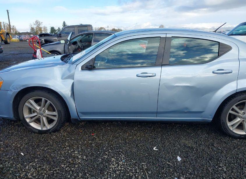 Photo 6 of 2013 Dodge Avenger SE V6 (VIN 1C3CDZAG6DN729991)