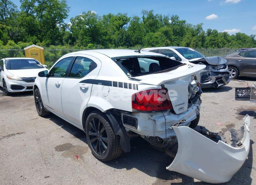 Photo 3 of 2013 Dodge Avenger SE V6 (VIN 1C3CDZAG6DN751098)