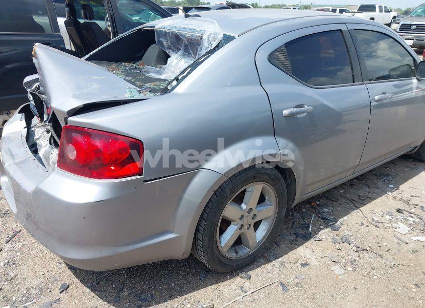 Photo 4 of 2014 Dodge Avenger SE (VIN 1C3CDZAG6EN217276)