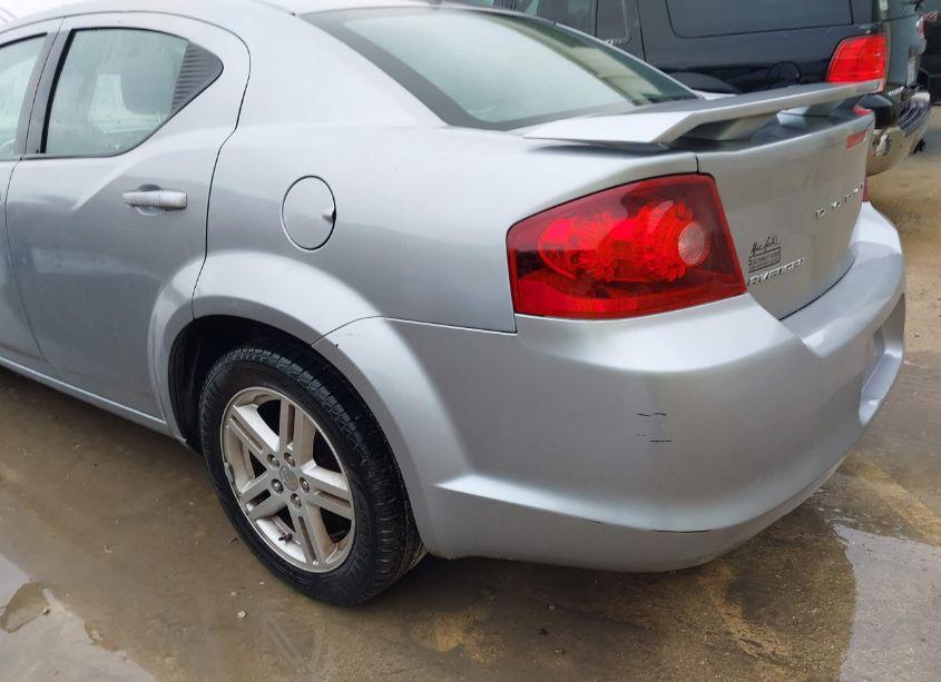 Photo 6 of 2014 Dodge Avenger SE (VIN 1C3CDZAG6EN219934)