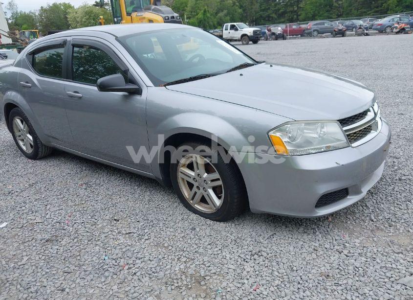 2014 Dodge Avenger SE (VIN 1C3CDZAG7EN226732) main photo