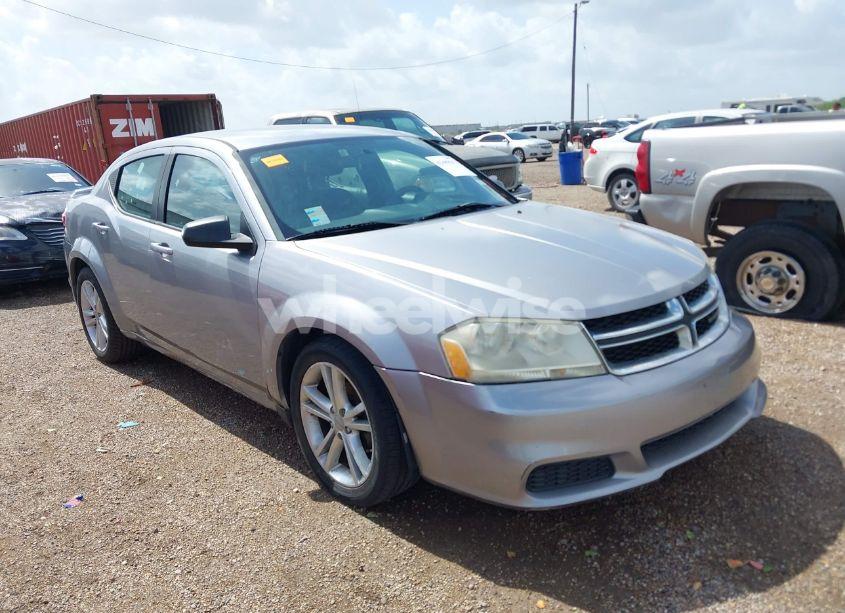 2013 Dodge Avenger SE V6 (VIN 1C3CDZAG9DN532586) main photo