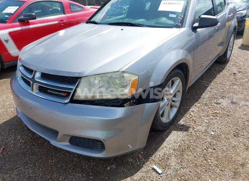 Photo 6 of 2013 Dodge Avenger SE V6 (VIN 1C3CDZAG9DN532586)