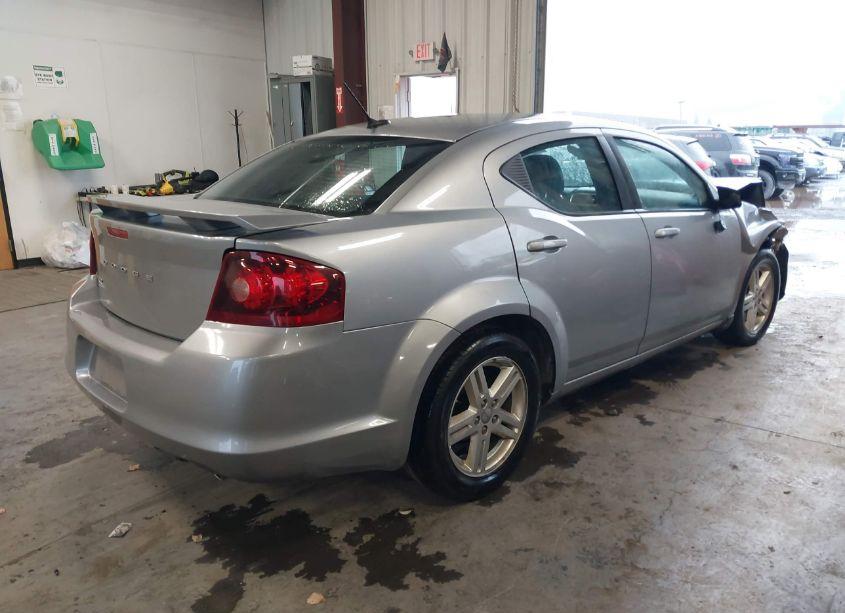 Photo 4 of 2013 Dodge Avenger SE V6 (VIN 1C3CDZAG9DN720461)
