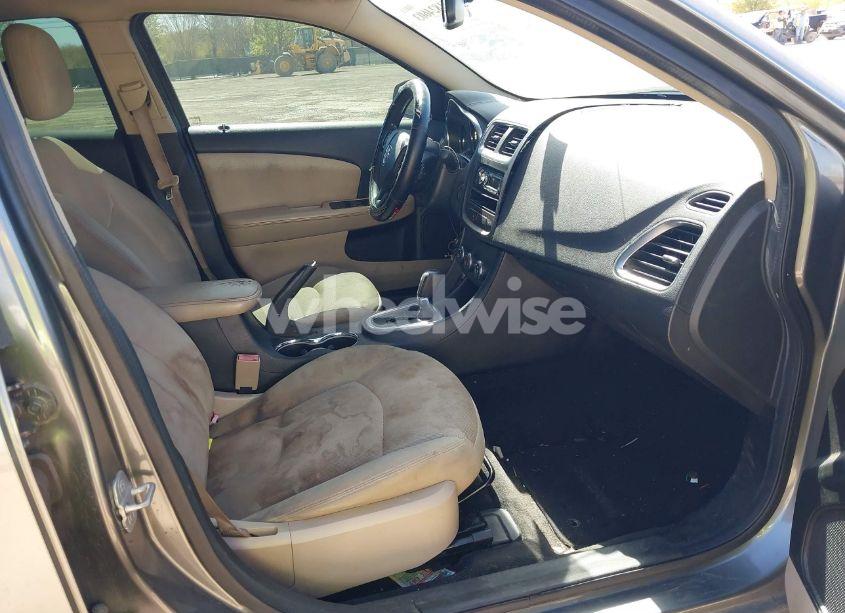 Photo 5 of 2013 Dodge Avenger SE V6 (VIN 1C3CDZAG9DN750737)