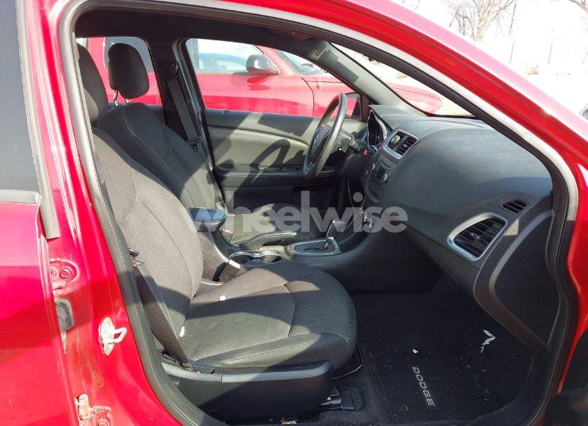 Photo 5 of 2014 Dodge Avenger SE (VIN 1C3CDZAGXEN108335)