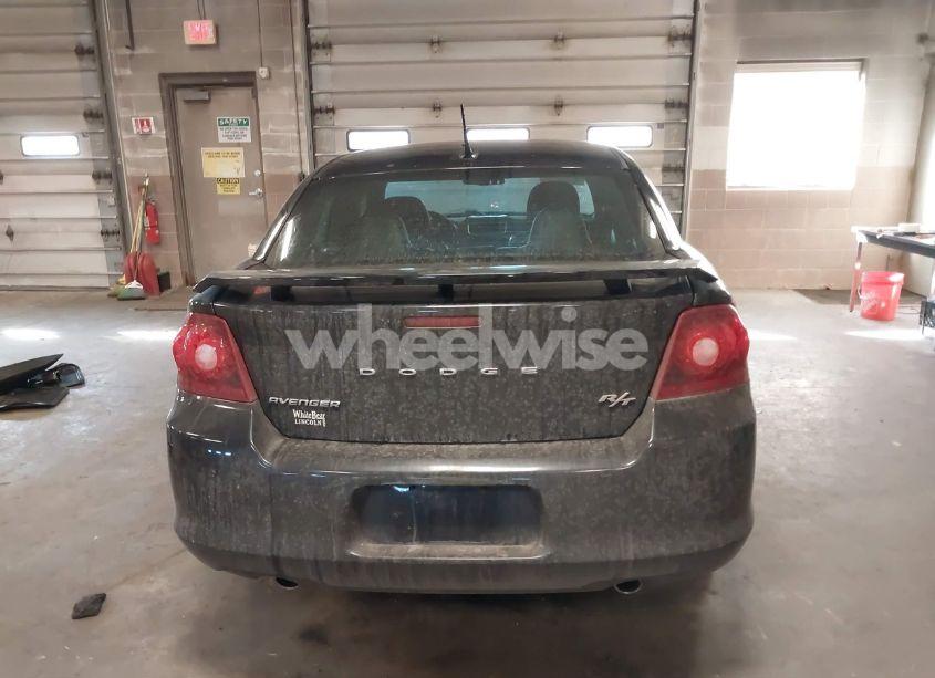 Photo 15 of 2012 Dodge Avenger R/T (VIN 1C3CDZBG0CN177126)
