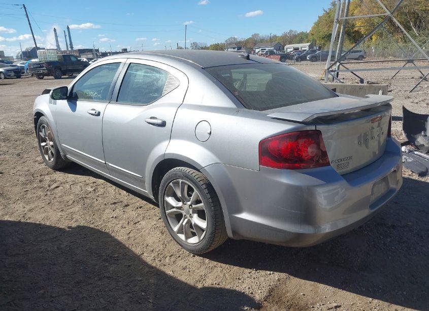 Photo 3 of 2013 Dodge Avenger R/T (VIN 1C3CDZBG3DN608334)