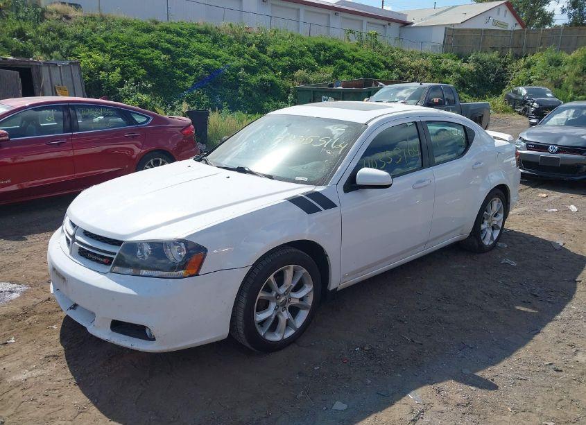 Photo 2 of 2014 Dodge Avenger R/T (VIN 1C3CDZBG3EN166401)