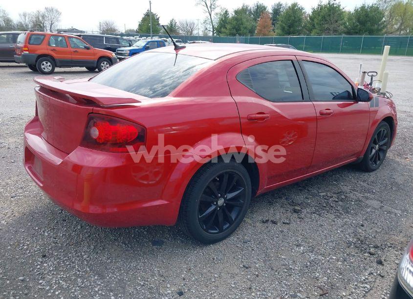 Photo 4 of 2014 Dodge Avenger R/T (VIN 1C3CDZBG6EN163881)