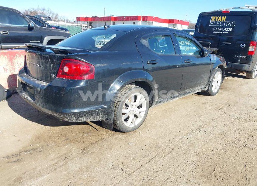 Photo 4 of 2013 Dodge Avenger R/T (VIN 1C3CDZBG7DN604481)