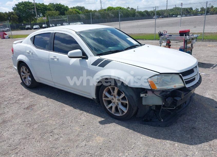 2014 Dodge Avenger R/T (VIN 1C3CDZBG8EN225989) main photo