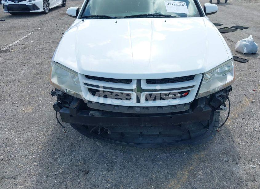 Photo 6 of 2014 Dodge Avenger R/T (VIN 1C3CDZBG8EN225989)