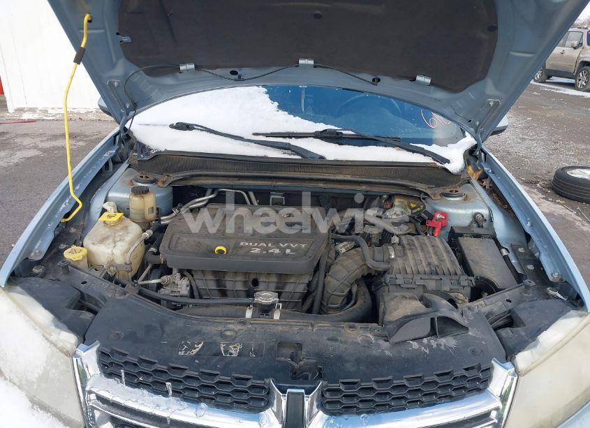 Photo 10 of 2013 Dodge Avenger SXT (VIN 1C3CDZCB0DN626101)