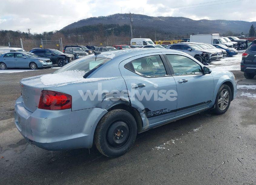 Photo 4 of 2013 Dodge Avenger SXT (VIN 1C3CDZCB0DN626101)