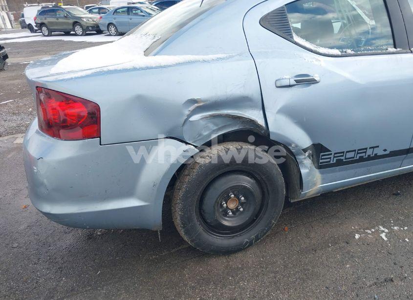 Photo 6 of 2013 Dodge Avenger SXT (VIN 1C3CDZCB0DN626101)