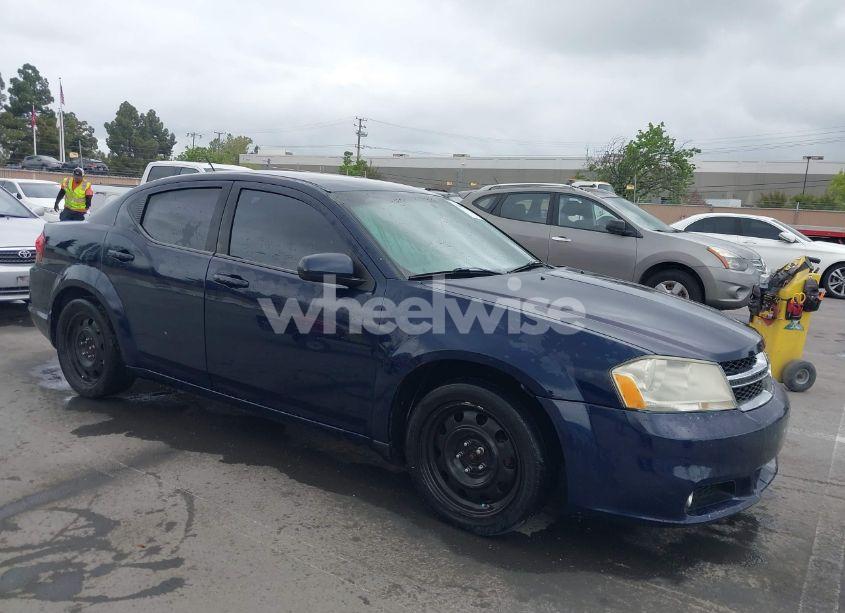 2013 Dodge Avenger SXT (VIN 1C3CDZCB0DN662712) main photo