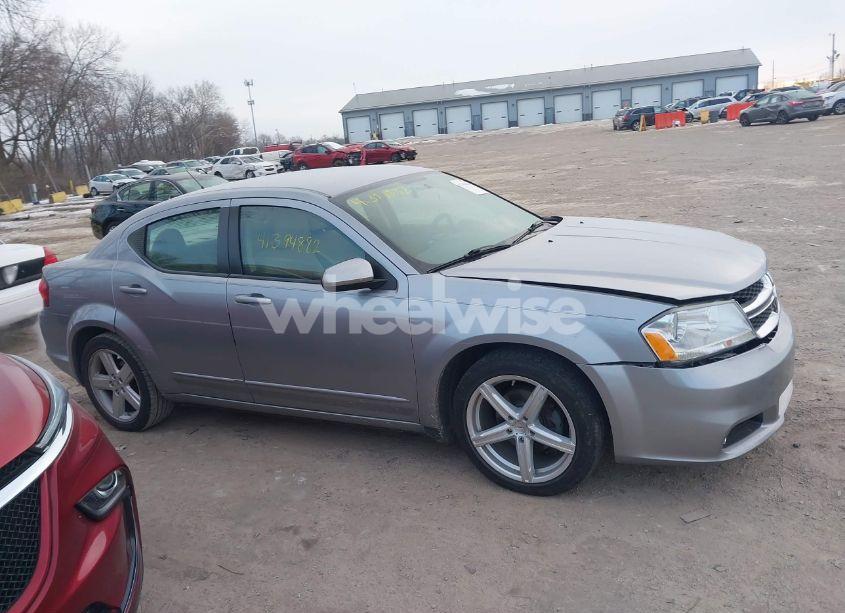 Photo 13 of 2013 Dodge Avenger SXT (VIN 1C3CDZCB0DN709978)