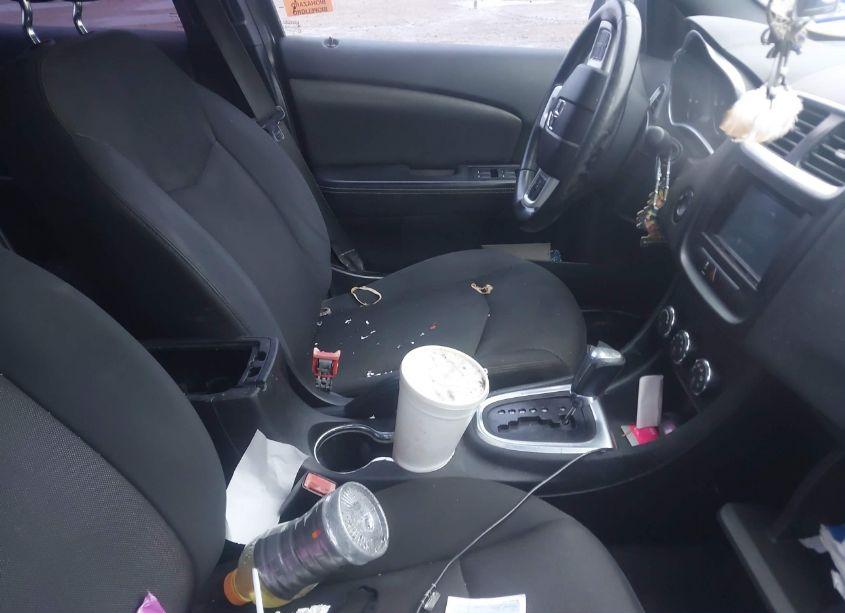 Photo 5 of 2014 Dodge Avenger SXT (VIN 1C3CDZCB0EN203973)