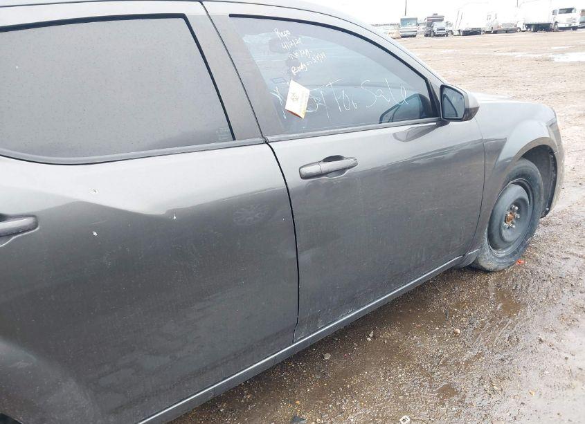 Photo 6 of 2014 Dodge Avenger SXT (VIN 1C3CDZCB0EN203973)