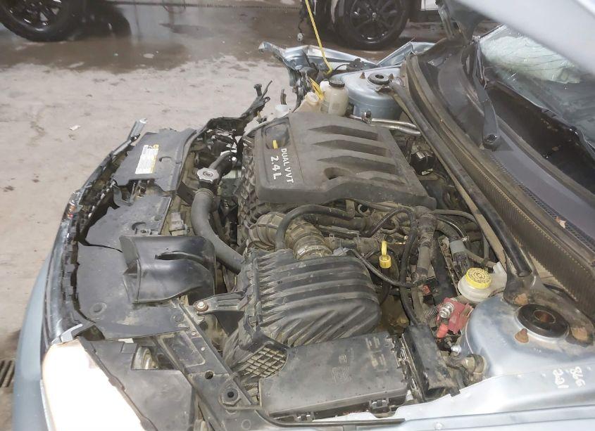 Photo 12 of 2013 Dodge Avenger SXT (VIN 1C3CDZCB1DN637012)