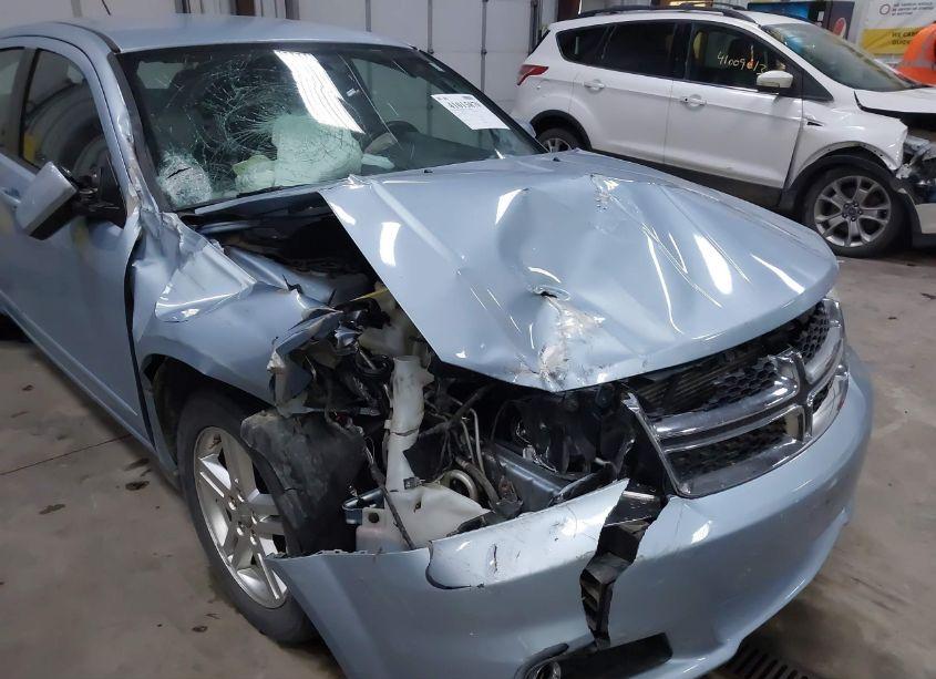 Photo 6 of 2013 Dodge Avenger SXT (VIN 1C3CDZCB1DN637012)