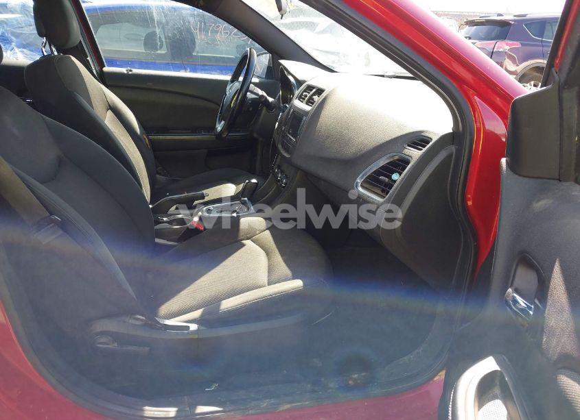 Photo 5 of 2012 Dodge Avenger SXT (VIN 1C3CDZCB2CN147693)