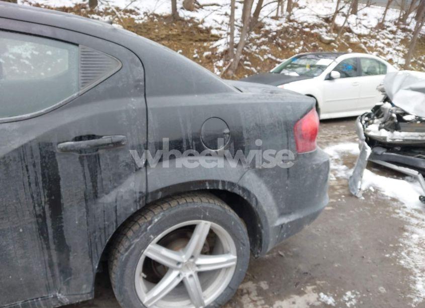 Photo 12 of 2012 Dodge Avenger SXT (VIN 1C3CDZCB2CN213773)