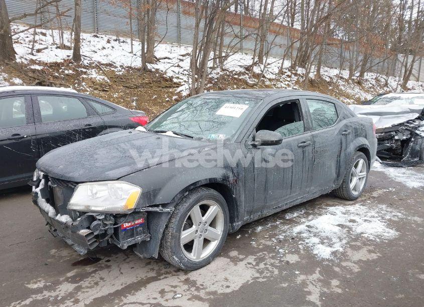 Photo 2 of 2012 Dodge Avenger SXT (VIN 1C3CDZCB2CN213773)