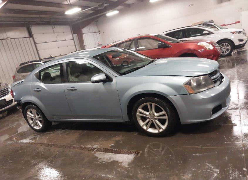 Photo 14 of 2013 Dodge Avenger SXT (VIN 1C3CDZCB2DN506350)