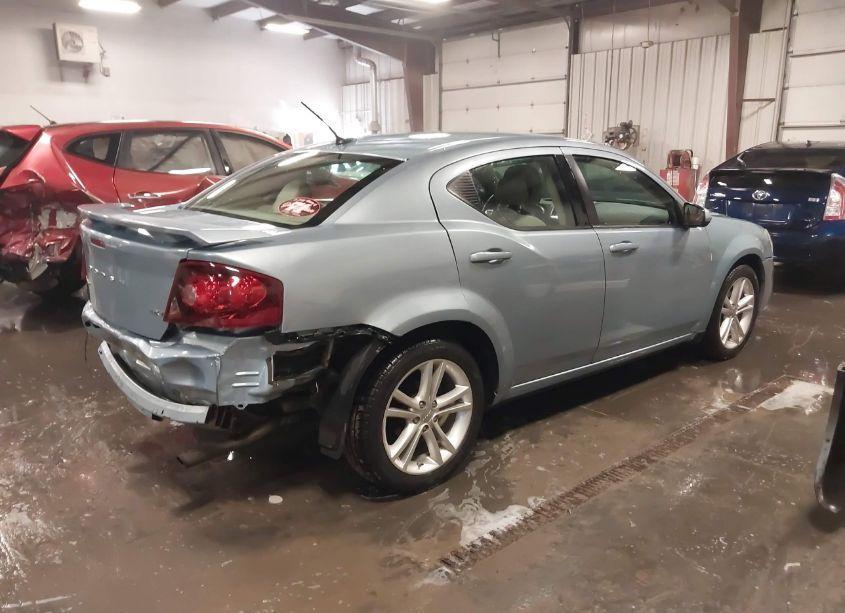 Photo 4 of 2013 Dodge Avenger SXT (VIN 1C3CDZCB2DN506350)
