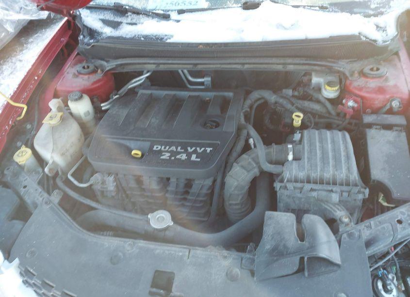 Photo 10 of 2013 Dodge Avenger SXT (VIN 1C3CDZCB2DN675378)