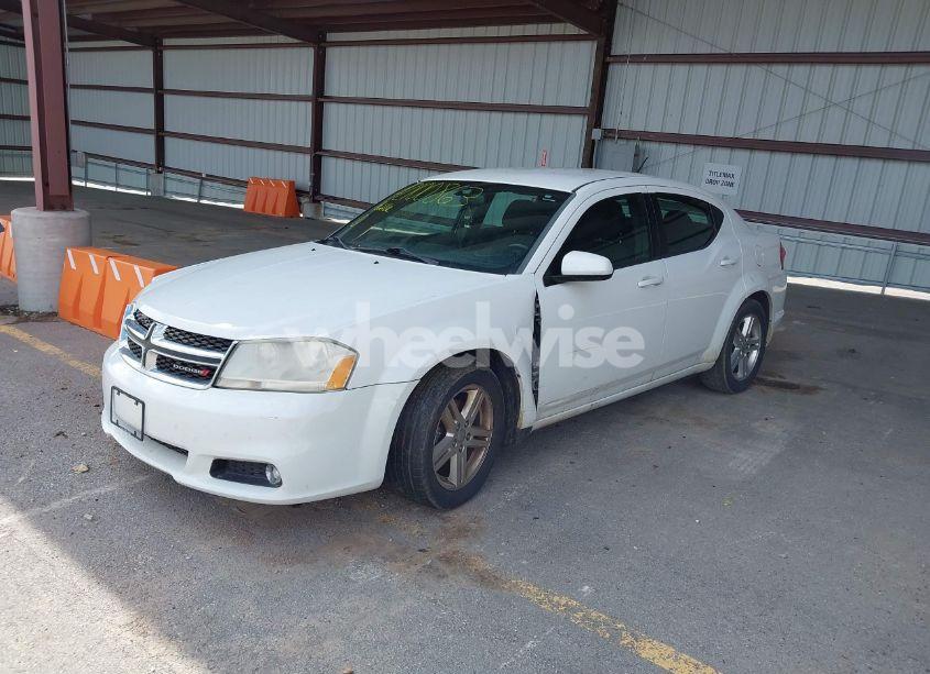 Photo 2 of 2014 Dodge Avenger SXT (VIN 1C3CDZCB3EN163775)